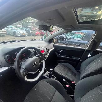 Kia Picanto 1.2 Comfort line Panorama Key Less picture 6