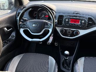 Kia Picanto 1.0 CVVT World Cup Ed. Airco NAP picture 14