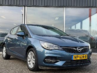 krockskadad bil auto Opel Astra 1.0 Online Edition Automaat NAP 2017/3