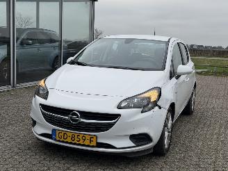 uszkodzony samochody osobowe Opel Corsa-E 1.3 CDTI Business+ 2015/4