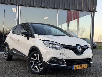 Schadeauto Renault Captur 0.9 TCe Dynamique NAP 2013/3