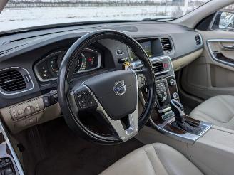 Volvo V-60 2.4 D6 AWD Plug-In Hybrid Summum picture 7