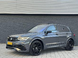 Vaurioauto  passenger cars Volkswagen Tiguan 1.5 TSI R-LINE DSG/PANO/NAP 2021/1