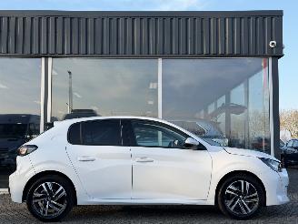 Peugeot 208 1.2 PureTech Allure Pack picture 3