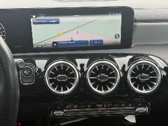 Mercedes A-klasse A250e AMGPANO/AUTOMAAT picture 18