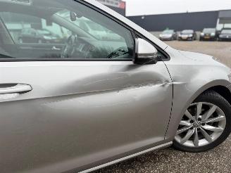 Volkswagen Golf Volkswagen Golf 1.4 TSI PANO/KEY-LESS Connected Series picture 10