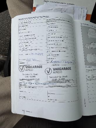 Volkswagen Golf GTD 2.0TDI DSG SPORT&SOUND picture 23