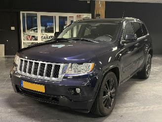 damaged passenger cars Jeep Grand-cherokee 3.6 Laredo Automaat 2011/2