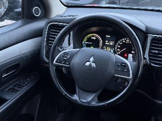 Mitsubishi Outlander 2.0 PHEV instyle NAP picture 14