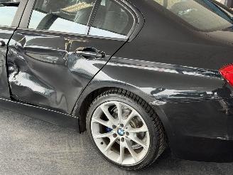 BMW 3-serie 328i High Executive Automaat picture 23