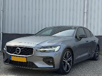 Avarii autoturisme Volvo S-60 2.0 T4 R-Design AUTOMAAT/LED 2020/3