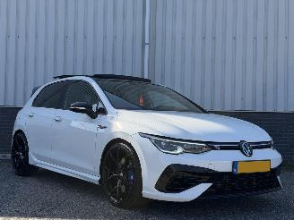 Volkswagen Golf 2.0 TSI R 4Motion PANO/AKRA picture 8