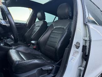 Volkswagen Golf GTE PANO/AUTOMAAT/LEER picture 10