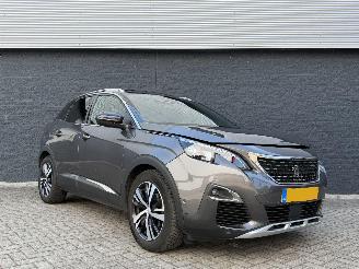 skadebil auto Peugeot 3008 1.2 Crossway GT-line Automaat/PANO 2019/12