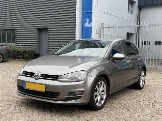 Unfallwagen Volkswagen Golf 1.4TSI HIGHLINE DSG/LED 2013/8