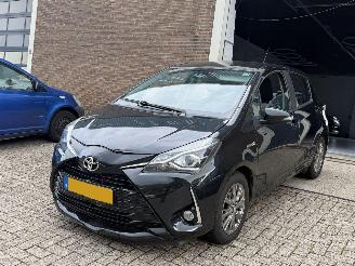  Toyota Yaris Hybrid Design AUTOMAAT 2017/11