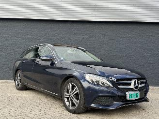 Schadeauto Mercedes C-klasse C220D PANO/AUTOMAAT 2017/3