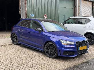 krockskadad bil auto Audi A1 1.6TDI S-LINE PANORAMADAK 2014/1