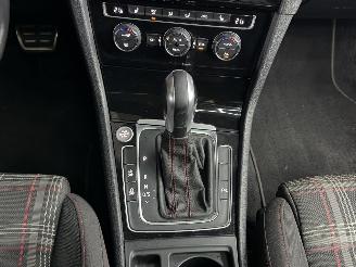Volkswagen Golf 7,5 GTI PERFORMANCE PANO/DSG picture 11