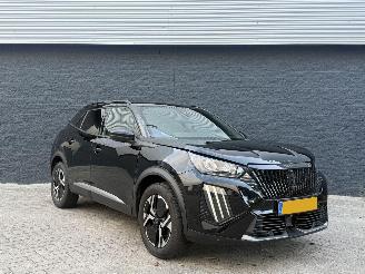 Voiture accidenté Peugeot 2008 130 Allure AUTOMAAT/LED 2023/11