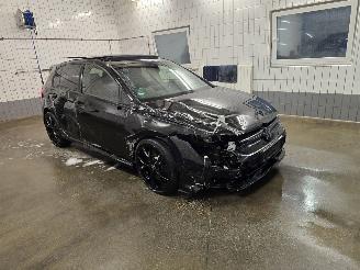 Volkswagen Golf R Black Edetion picture 4