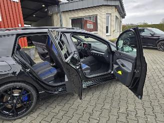 Volkswagen Golf R 4MOTION picture 6