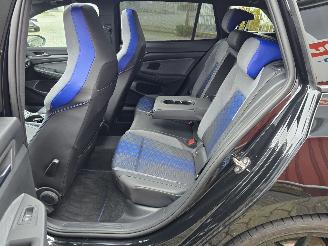 Volkswagen Golf R 4MOTION picture 12