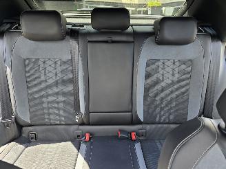Volkswagen T-Roc R-LINE picture 18