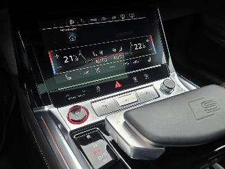 Audi SQ8  picture 14