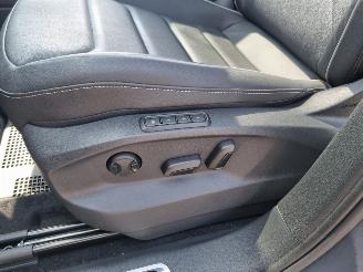 Volkswagen Tiguan R-LINE TDi 4MOTION 142 kW picture 50