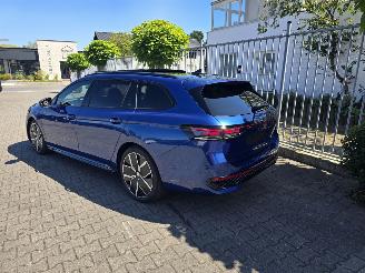 Volkswagen Passat eTSi FULL HYBRID 200 kW R-LINE picture 3