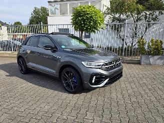 damaged passenger cars Volkswagen T-Roc R 221 kW Akrapovic 2025/8