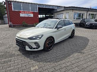 Damaged car Cupra Leon VZ 245 kW Extreme 2025/8