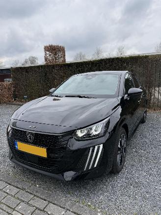 uszkodzony samochody osobowe Peugeot 208  2025/9