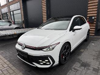 Damaged car Volkswagen Golf 2.0 TSI GTI FACELIFT BOMVOL! 2024/11
