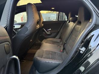 Mercedes Cla-klasse Shooting Brake 250e AMG-Line Full Option picture 15