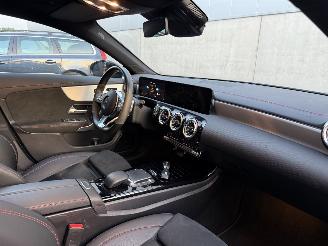Mercedes Cla-klasse Shooting Brake 250e AMG-Line Full Option picture 22