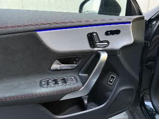 Mercedes Cla-klasse Shooting Brake 250e AMG-Line Full Option picture 7
