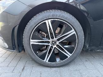 Mercedes Cla-klasse Shooting Brake 250e AMG-Line Full Option picture 4