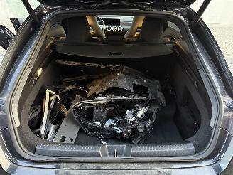 Mercedes Cla-klasse Shooting Brake 250e AMG-Line Full Option picture 19