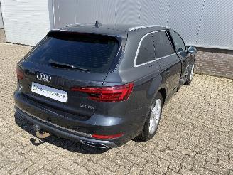 Audi A4 Avant Sport picture 12