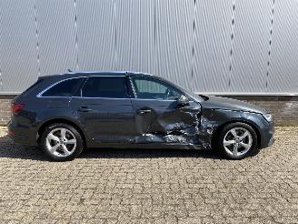 Audi A4 Avant Sport picture 4