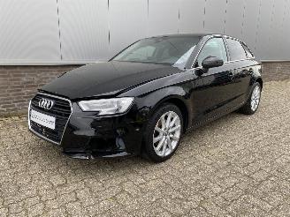 Auto incidentate Audi A3 Sportback 1.6 TDI Design Pro Line Plus Virtual Cockpit, Leer, Airco, Navi 2017/4