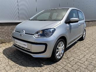 Damaged car Volkswagen Up! 1.0 Club Up! BlueMotion Airco, 63000 KM 2015/9