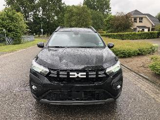 Dacia Jogger Extreme 1.6 Hybride 7P picture 2