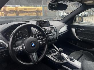 BMW 2-serie 220i M Coupé picture 9
