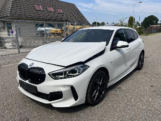  BMW 1-serie 118i M Sport 2023/2