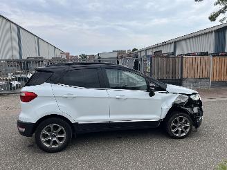 Ford EcoSport Titanium Automaat picture 4