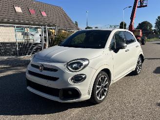 Vaurioauto  passenger cars Fiat 500X 1.3 110kw Sport 2021/6