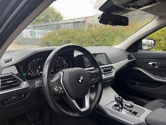 BMW 3-serie Touring 330e picture 9